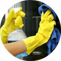 Than to wash plastic windows and window sills