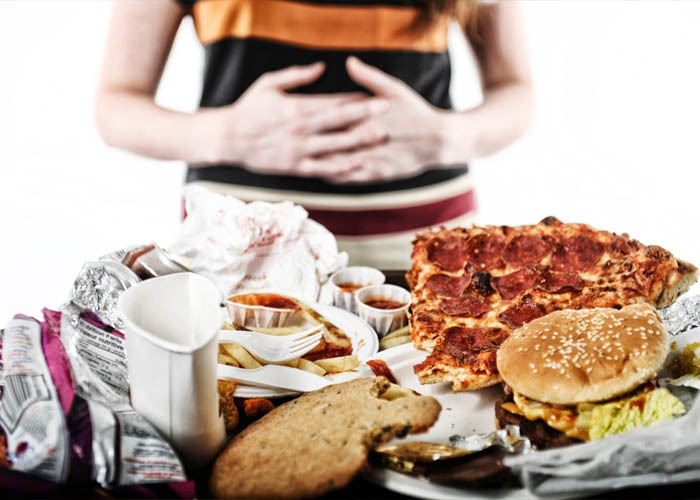 הסיבות וההשלכות של אכילת יתר כפייתית.כיצד להיפטר מאכילת יתר כפייתית?