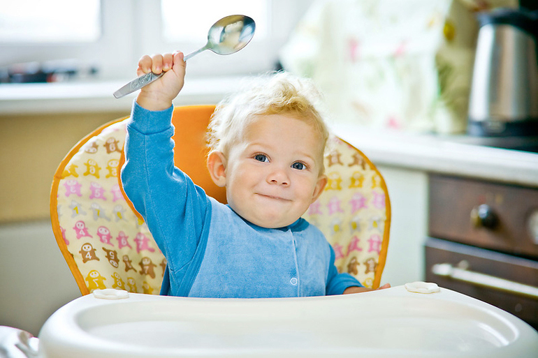 Millisest vanusest saate oma lapse suppi värske ja hapukapsa kohta?