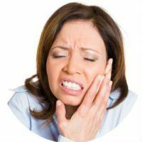 Symptoms and treatment of facial nerve neuropathy