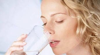 mouth rinse with sore throat