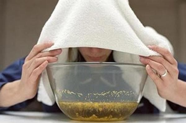 solutions of chamomile for inhalation and rinsing.