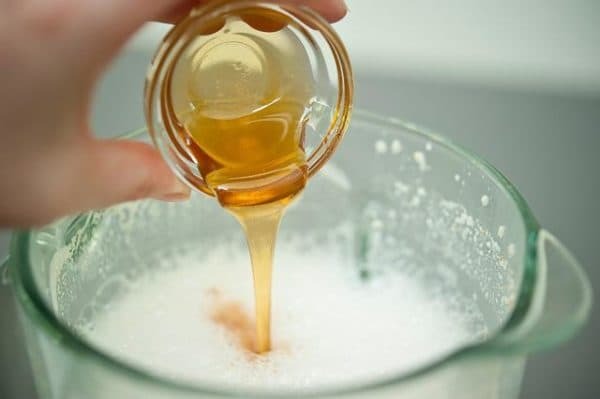 kako liječiti lacunar anginu kod kuće s mlijekom i medom