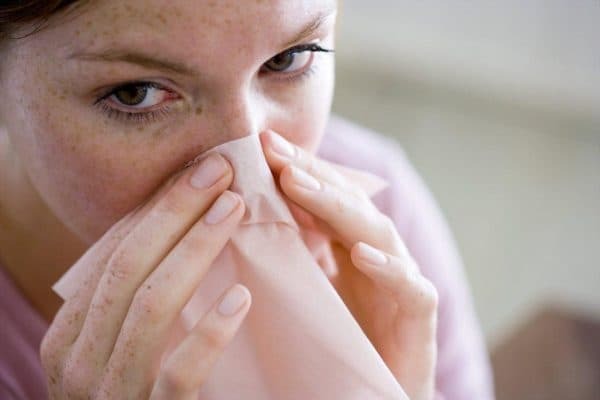 how to cure a runny nose folk remedies quickly