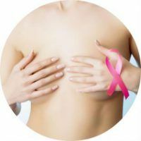 Síntomas y tratamiento del cáncer de mama en mujeres