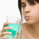 Is it possible to gargle with chlorhexidine in angina