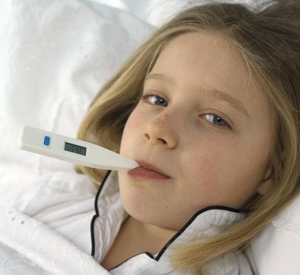 Herpes boluje od grla u dječjoj obveznoj medicinskoj pažnji