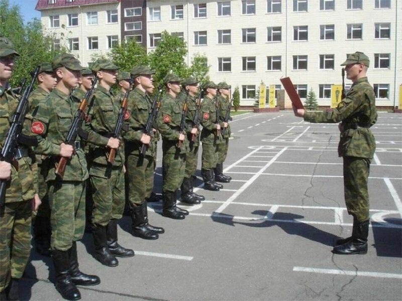 Hívja fel a hadsereget Oroszországba: vázlatkor. A hadsereg elhalasztása betegség, súly és tanulmány szerint 11. fokozat, főiskola, egyetem, felvétel: a törvény