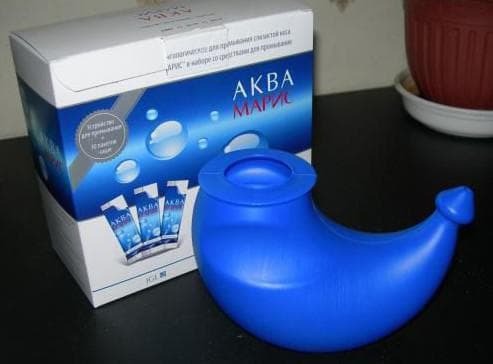 Aquamaris solution for washing the nose