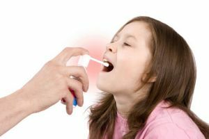 Hogyan válasszunk hatékony spray-t a szájgyulladás kezelésére