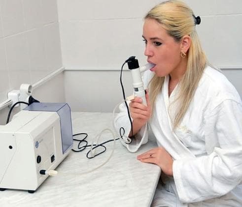 Ultrasonic inhalations with the use of Borjomi mineral water for pregnant women