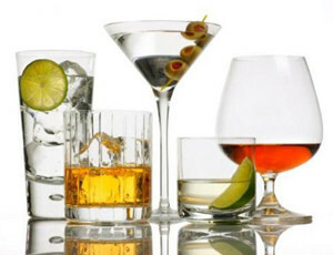 Om det er muligt at drikke alkohol på hæmorider og hvordan man kan sænke sin eller hans skadelige indflydelse