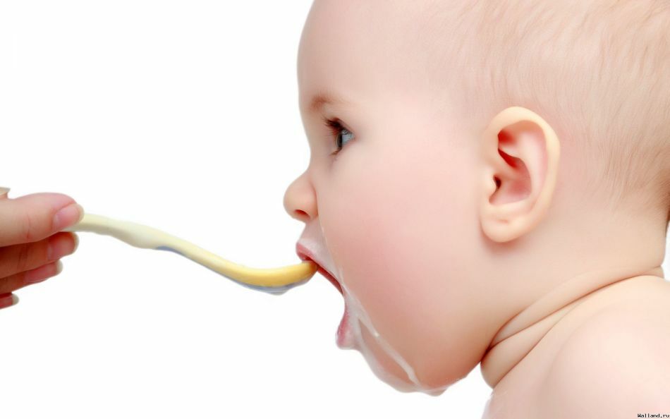 What can I give a child in 3 months? Mode of feeding a child at 3 months on artificial and mixed feeding