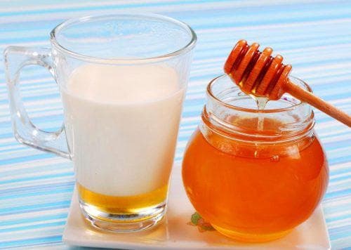 warm milk with honey dissolved in it