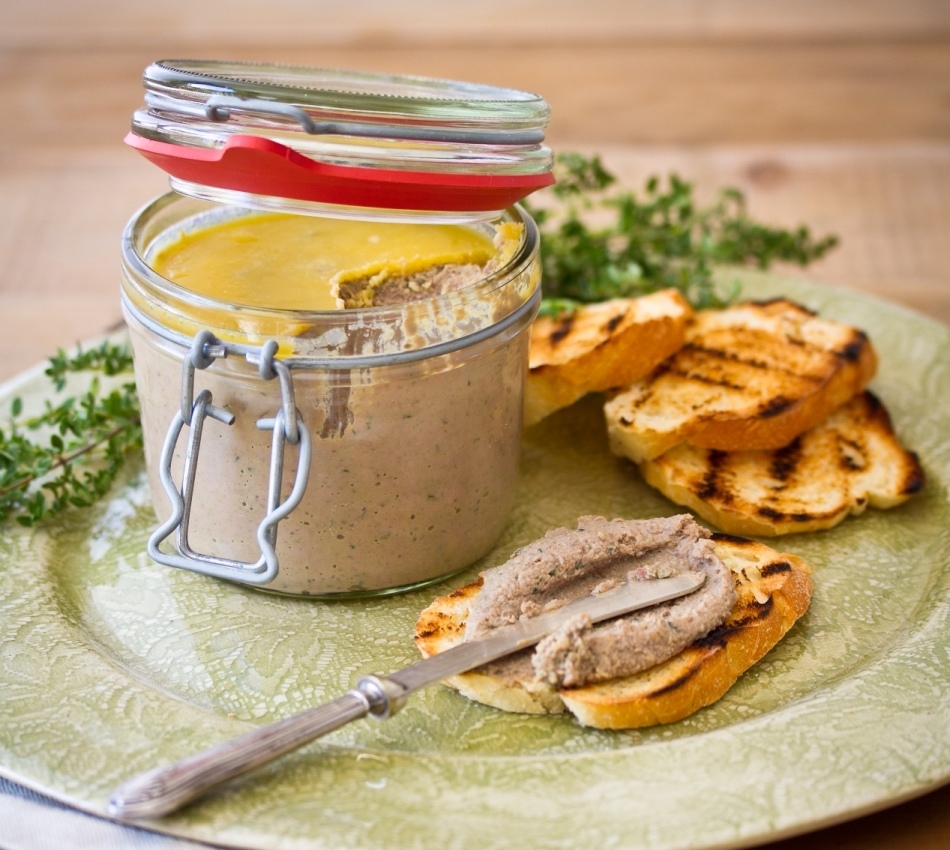 Pate de peixe em casa: as melhores receitas de alimentos enlatados, peixe fresco, peixe picadinho. Como cozinhar uma torta de peixe deliciosa em uma autoclave, um multivark, para o inverno?