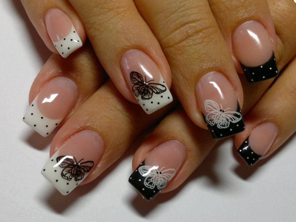 Como fazer uma linda manicure bege em unhas curtas, longas e afiadas? Design de manicure em tons de ombre bege, jaqueta, gradiente, lunar, com strass, padrões e padrões