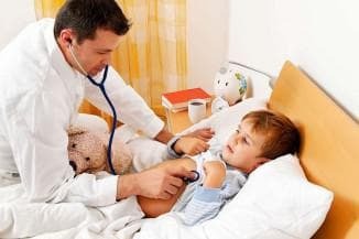 Visual examination of children at the doctor