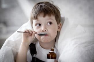 kako zdraviti mokre kašelj pri otroku