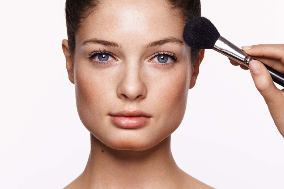 Contouring and sculpting the face step by step - photo.