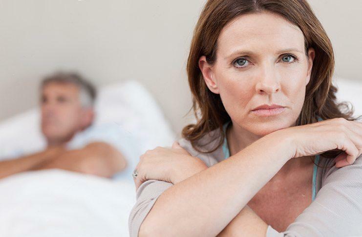 Simptomi menopauzes sievietēm pēc 45 gadiem: pirmie pazīmes menopauzes 45
