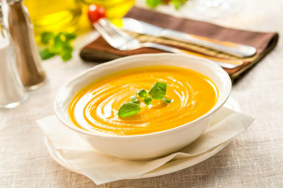 Resep terbaik untuk sup anak-anak untuk anak sampai satu tahun. Sup apa yang dimasak untuk anak 5 - 12 bulan dan 1 tahun?
