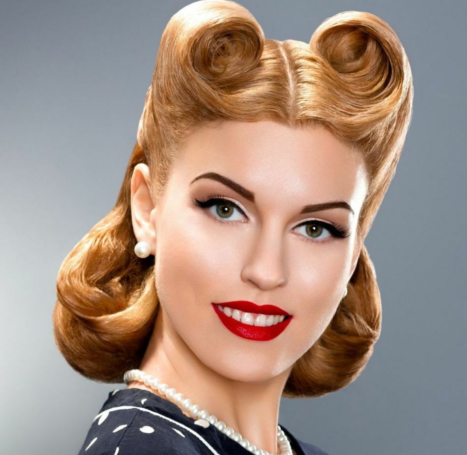 Estilo de cabelo Pin-Up e Pop-Art: para cabelos longos e curtos. Como fazer um pin-up com um lenço, bandana?