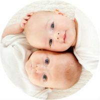 Hvordan man præcist skelner: tvillinger eller tvillinger