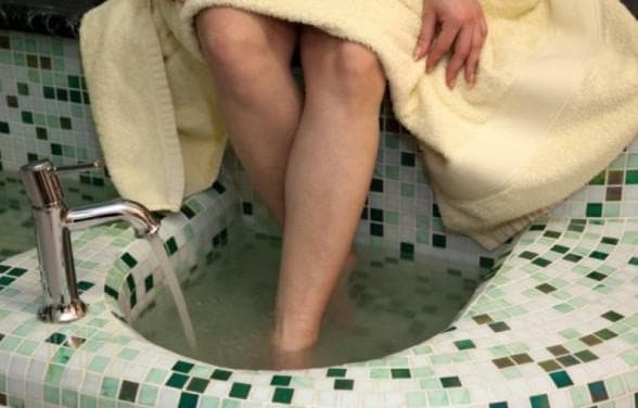 warme baden voor voeten met rhinitis